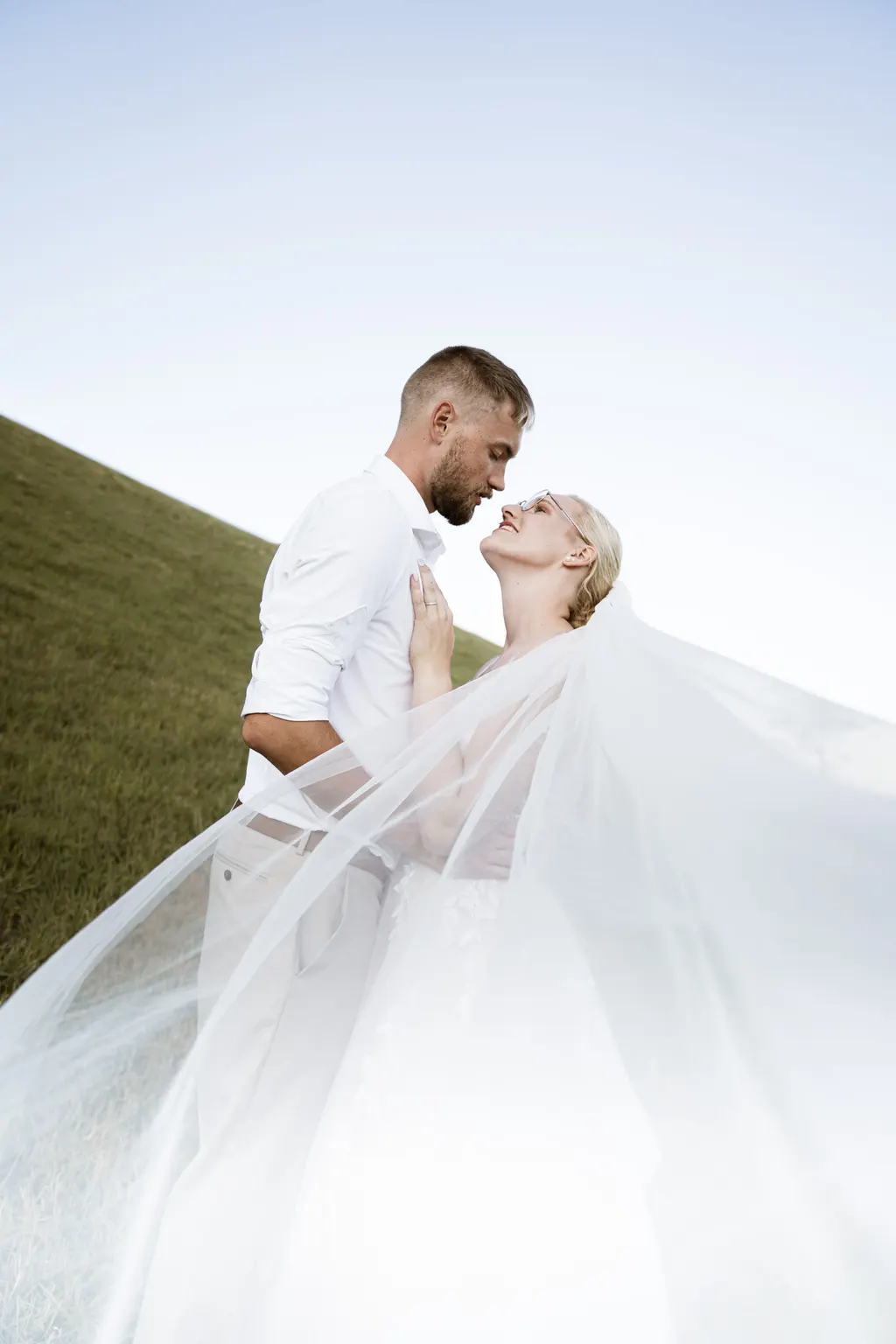 Tina & Filip, Pod Kozolcem